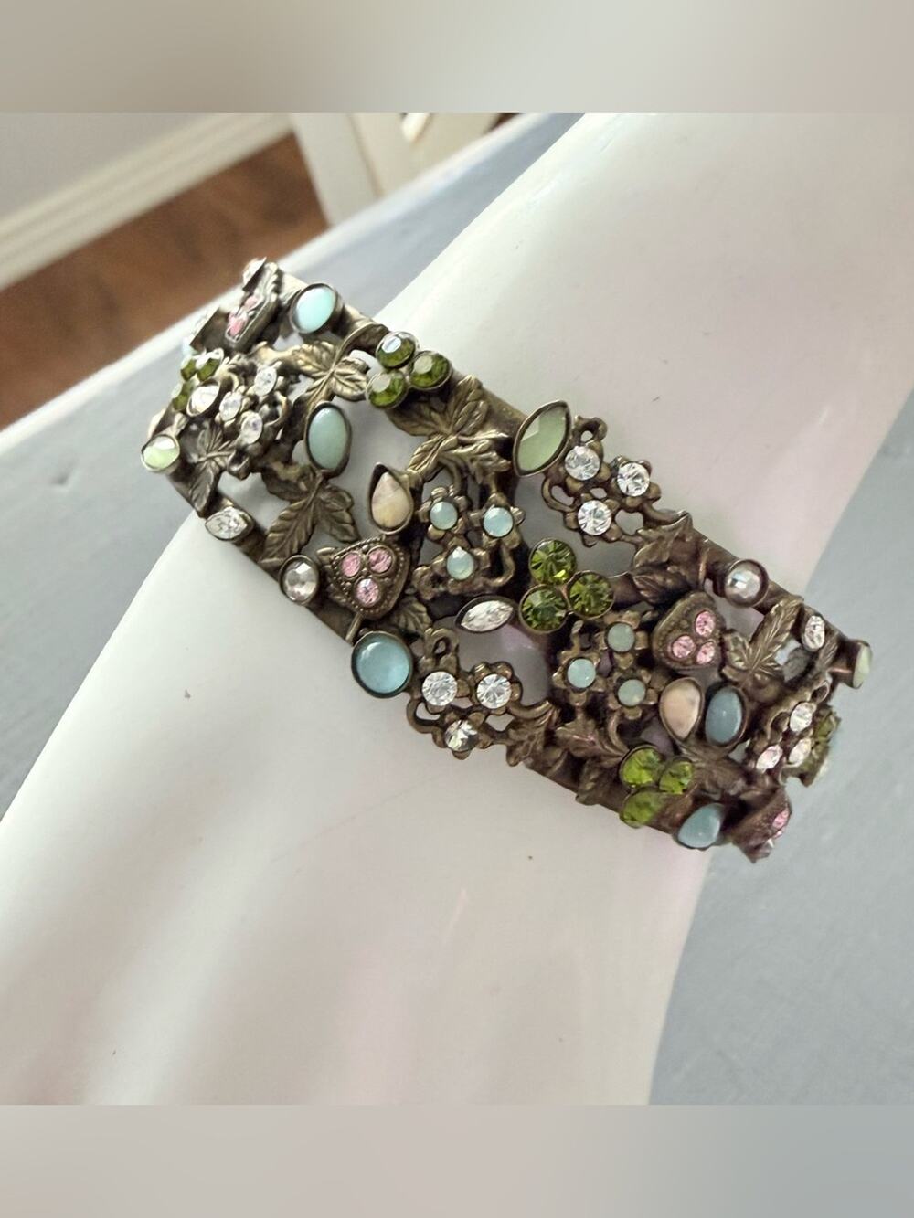 Sorrelli Crystal Brass Tone Floral Vintage Inspired Bracelet